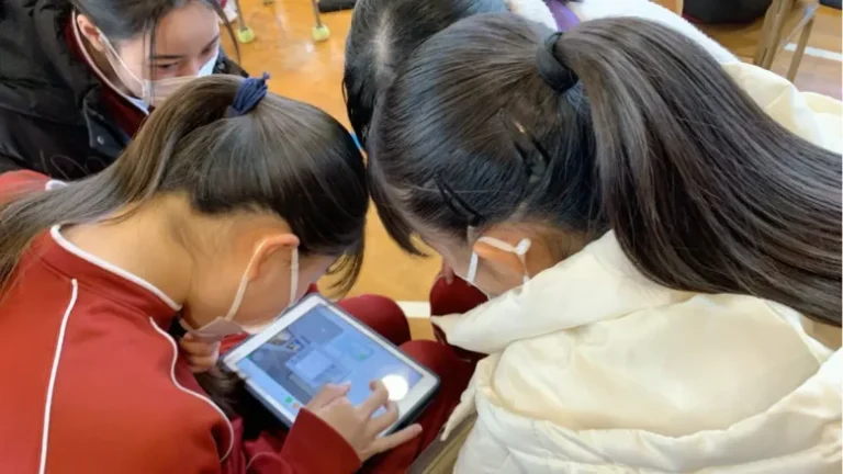 神奈川県横浜市の学童を対象とした「メタバース英会話・AR/VR体験イベント」を11月8日、9日に開催【リプロネクスト】